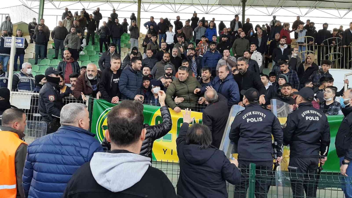 Maç sonrası gerginlik yaşandı
