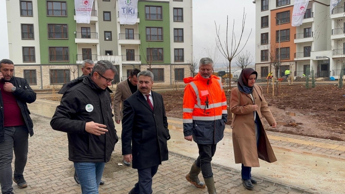 Milletvekili Alkayış, Kalıcı konutlarda incelemede bulundu