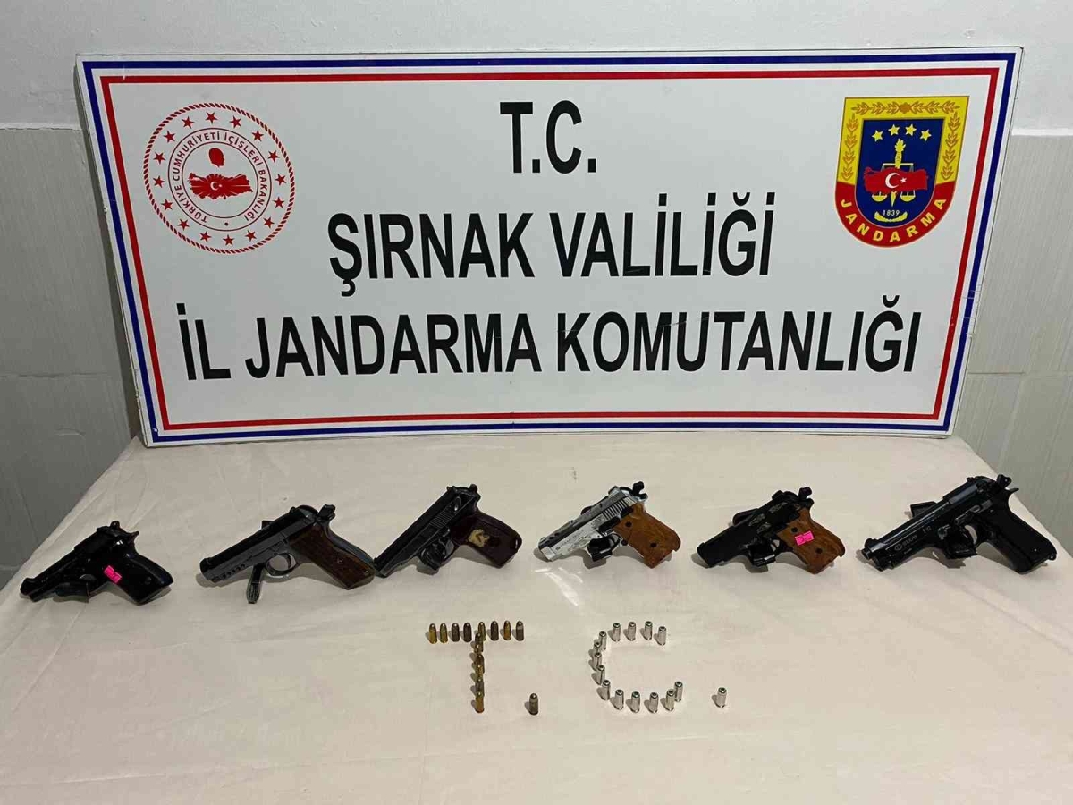 Şırnak’ta Kaçakçılık ve Asayiş Operasyonu: 99 gözaltı
