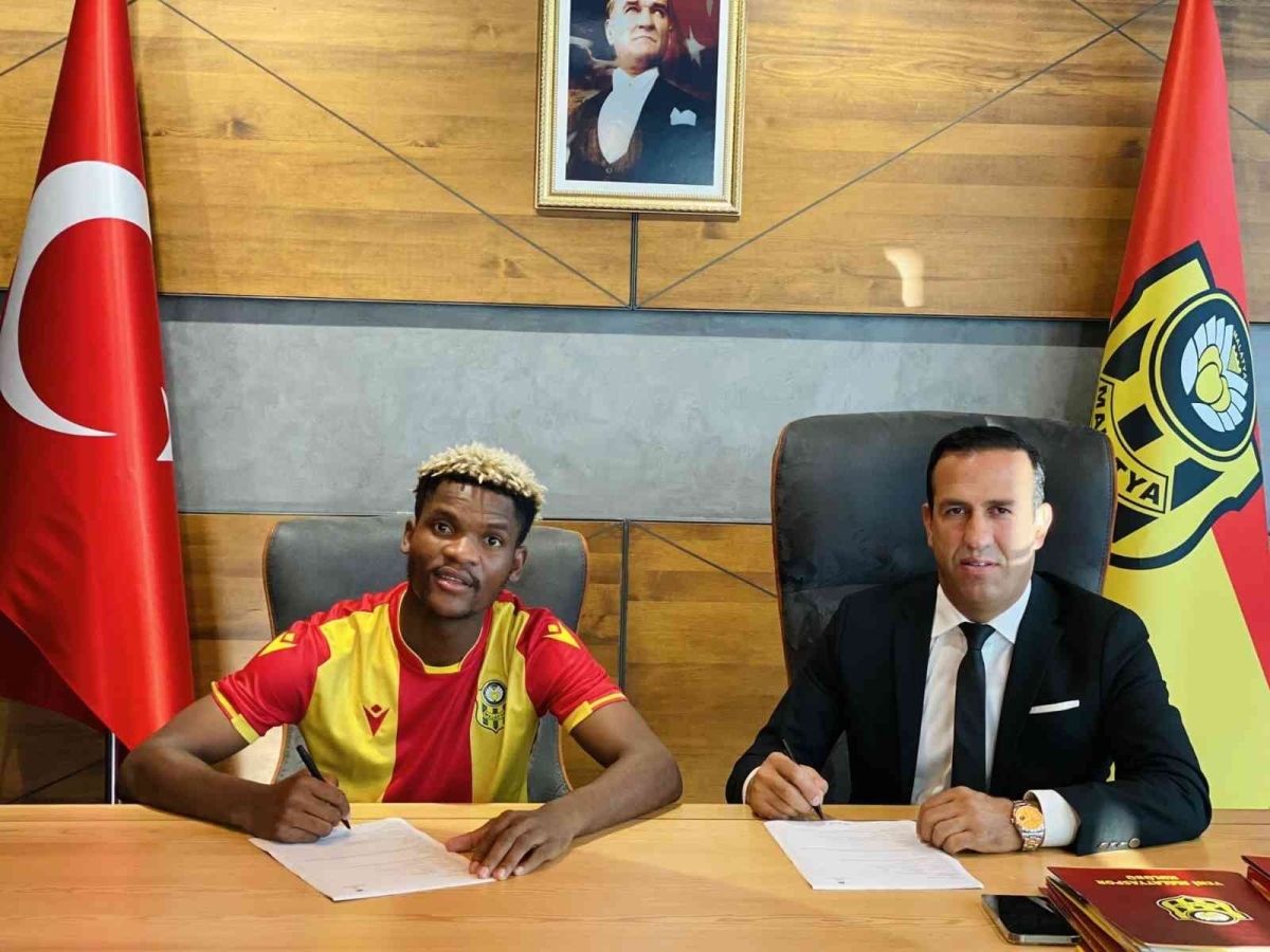 Yeni Malatyaspor, Didier Ndong ile yollarını ayırdı
