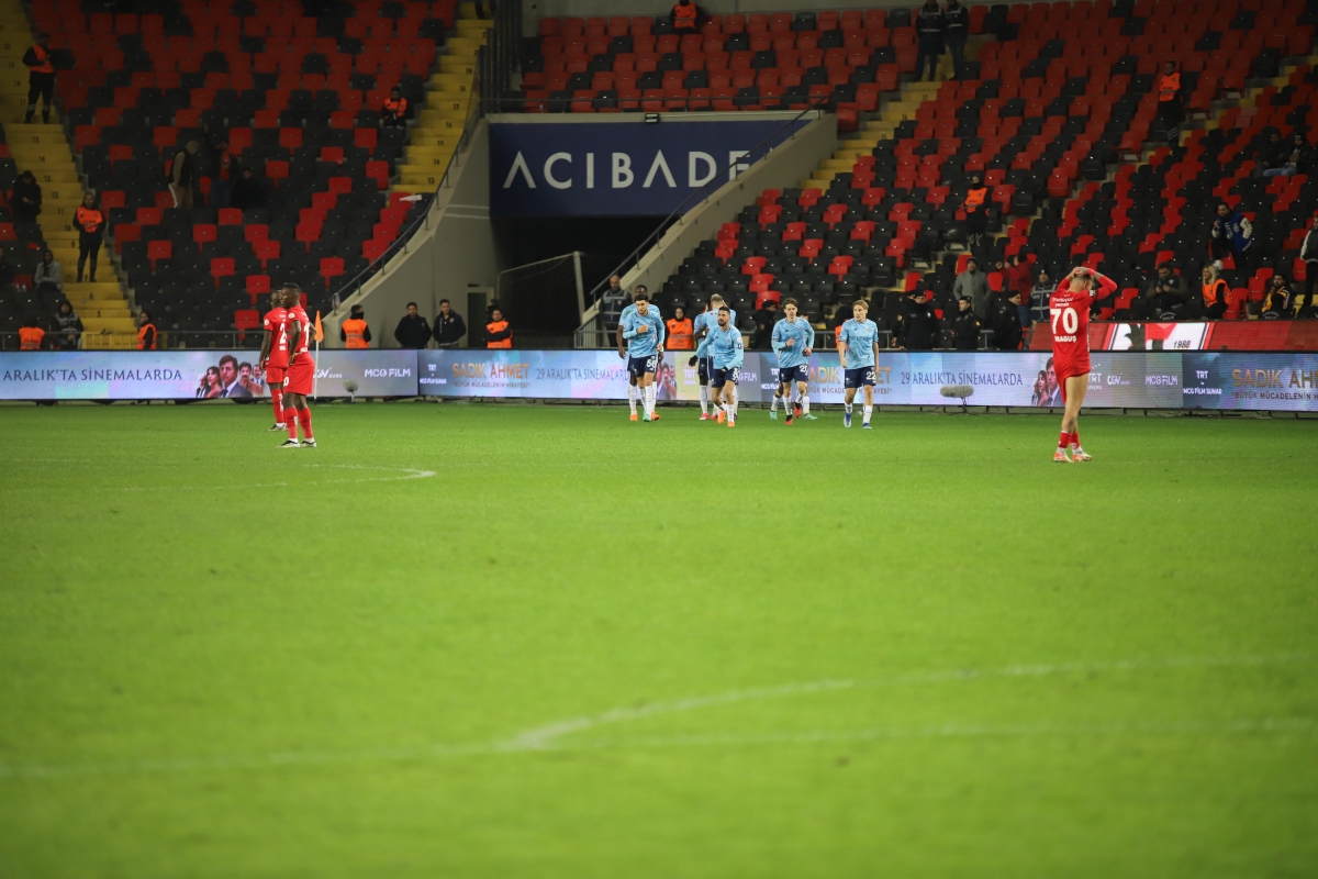 Trendyol Süper Lig: Gaziantep FK: 2 - Adana Demirspor: 2 (Maç Sonucu)