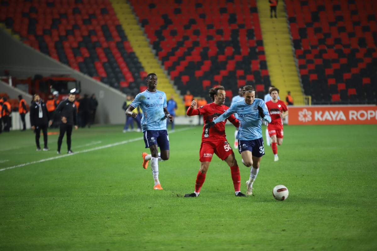 Trendyol Süper Lig: Gaziantep FK: 2 - Adana Demirspor: 2 (Maç Sonucu)