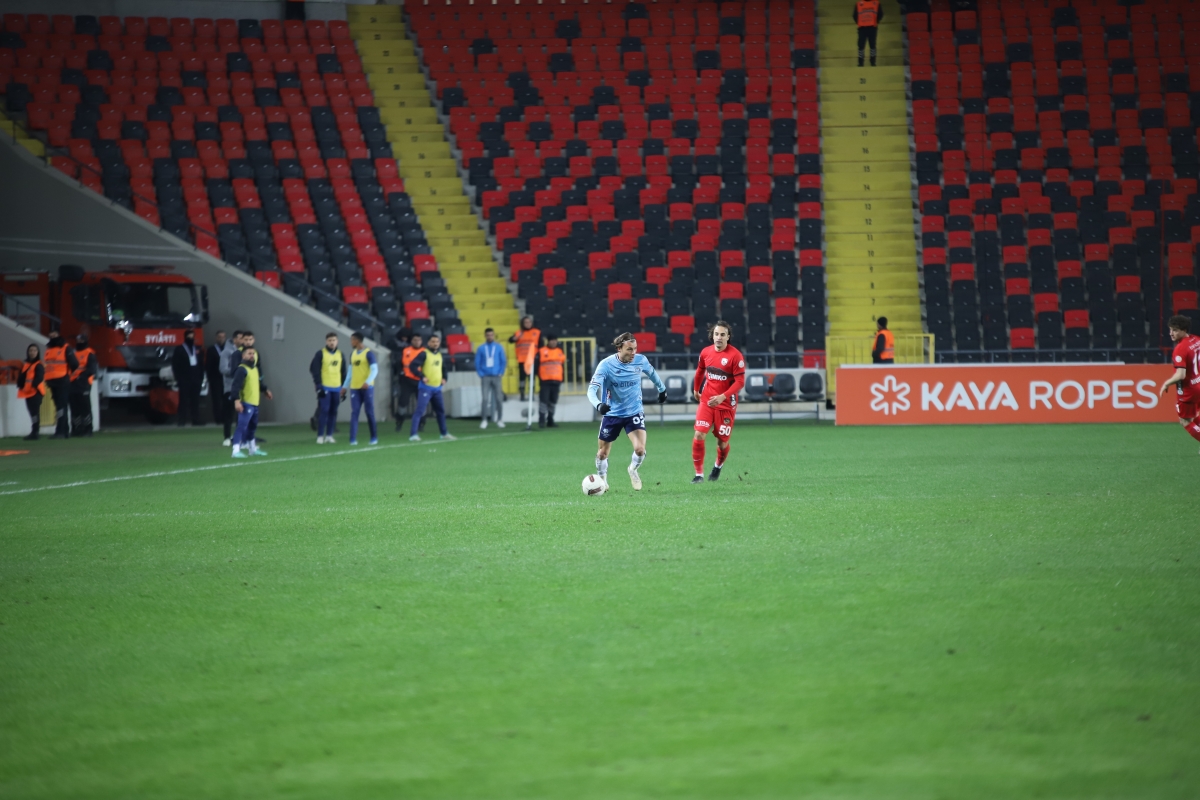 Trendyol Süper Lig: Gaziantep FK: 2 - Adana Demirspor: 2 (Maç Sonucu)