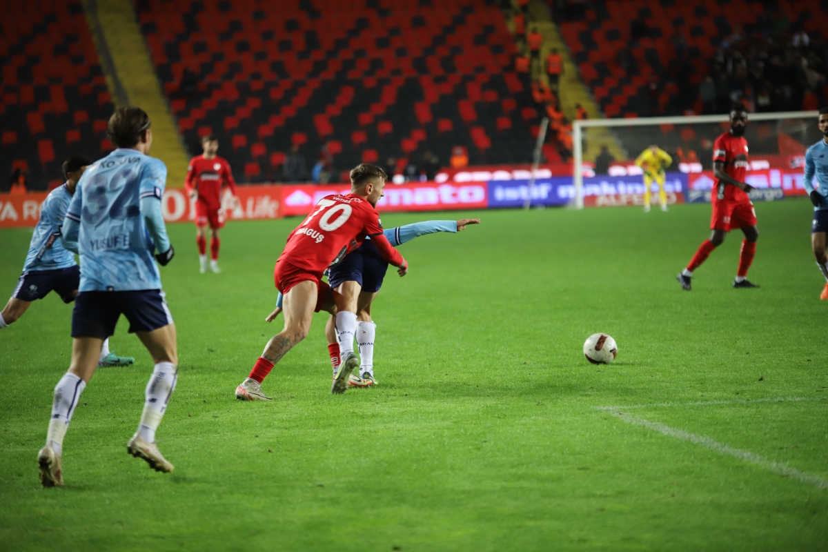 Trendyol Süper Lig: Gaziantep FK: 2 - Adana Demirspor: 2 (Maç Sonucu)