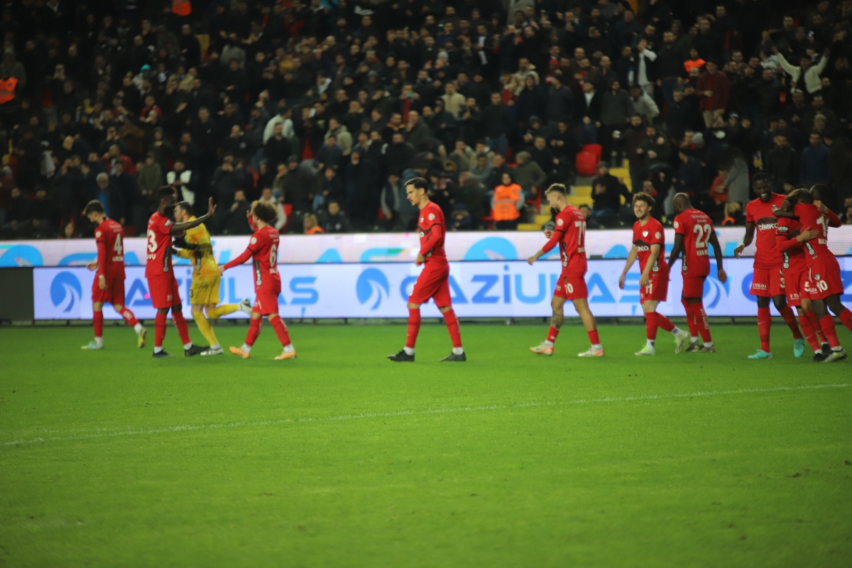 Trendyol Süper Lig: Gaziantep FK: 2 - Adana Demirspor: 2 (Maç Sonucu)