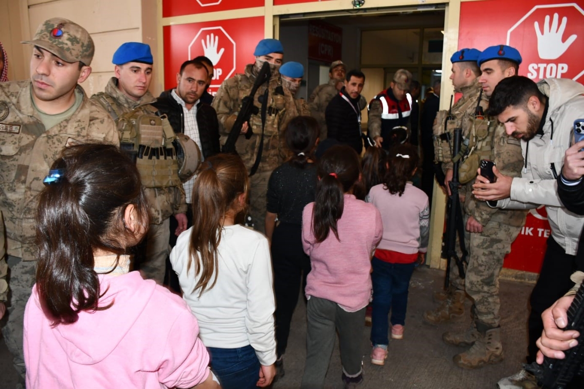 Siverek’te öğrenciler yedikleri yemekten zehirlendi