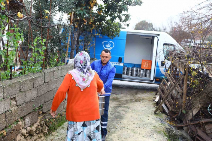 3 milyon 674 bin 801 kişilik sıcak yemek ulaştırıldı