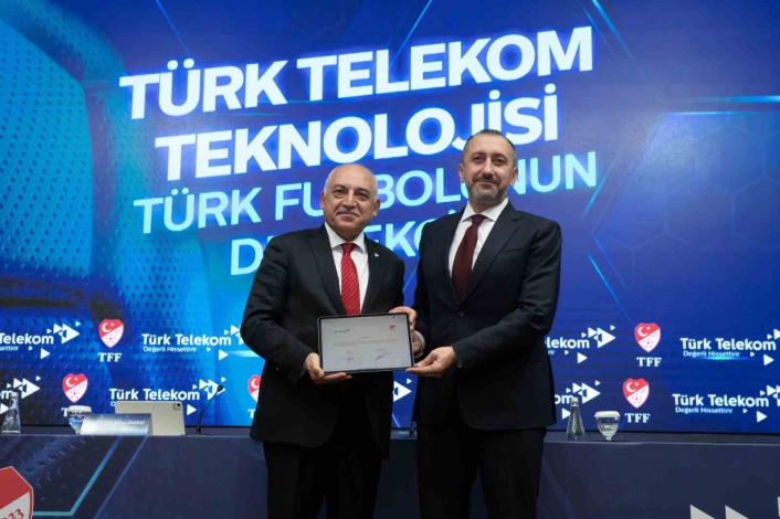 Trendyol Süper Ligin teknoloji sponsoru Türk Telekom oldu
